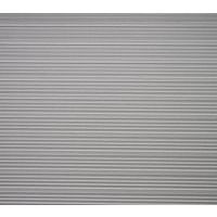 surface striée, coloris gris