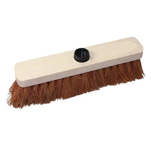 Kost med bust av kokosfibre – trehode 29-38 cm – Manutan Kost med bust av kokosfibre – trehode 29-38 cm – Manutan