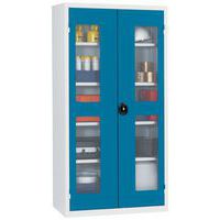 Skap med gjennomsiktige dører